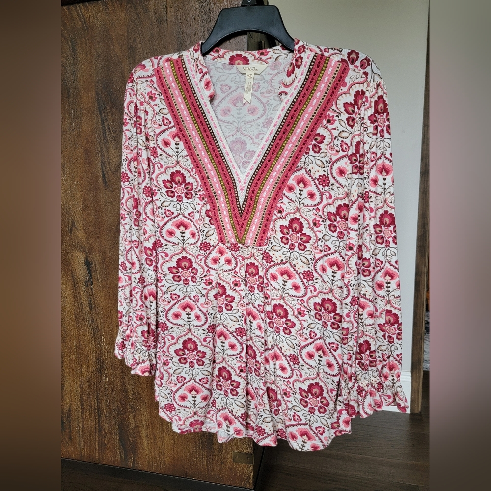 Like new Matilda Jane blouse